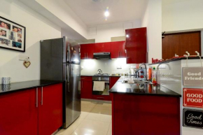  On 320 Apartment  Коломбо